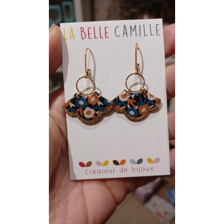 Boucles d'oreilles Lison fleurs bleues La Belle Camille